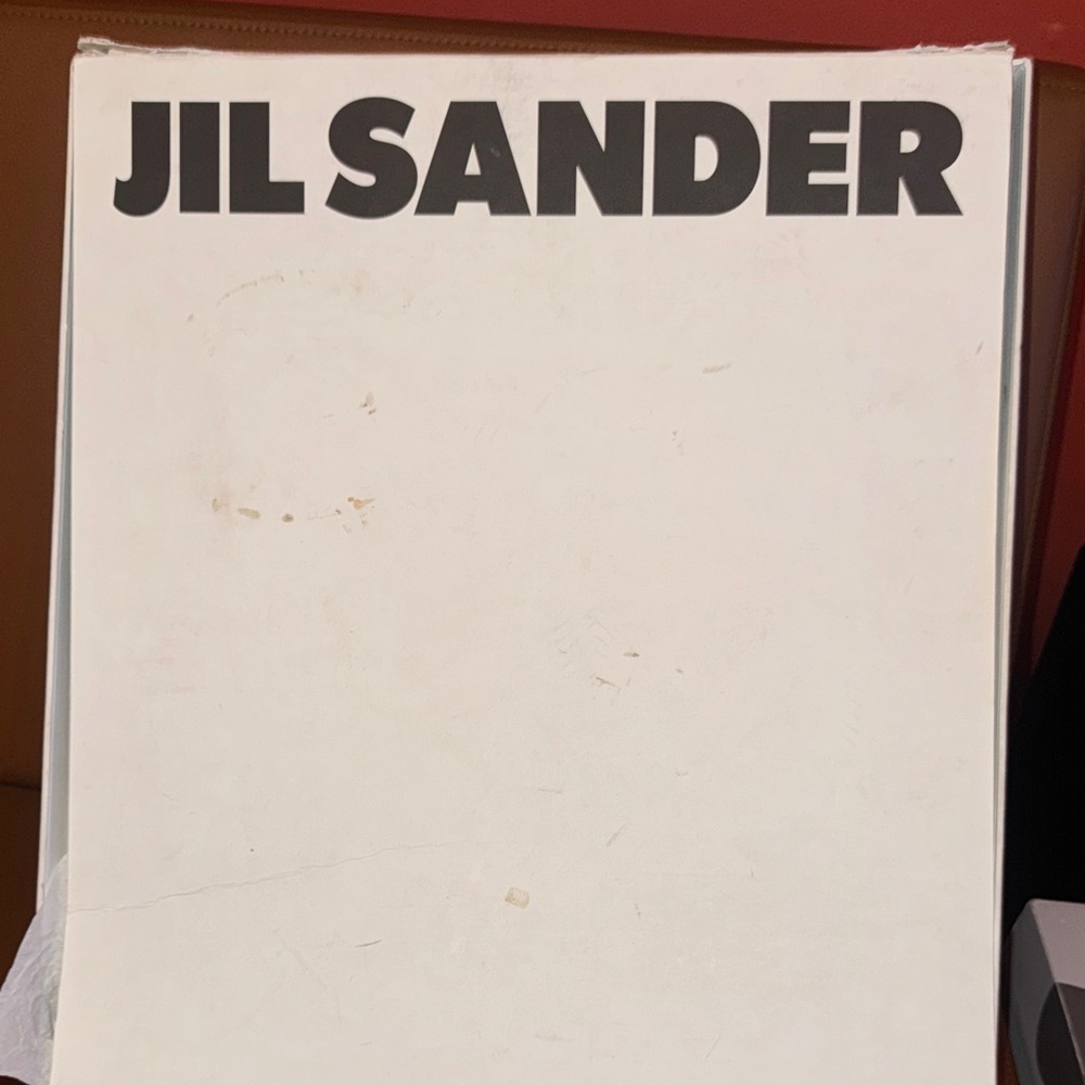 Jil Sander White Minimalist Box